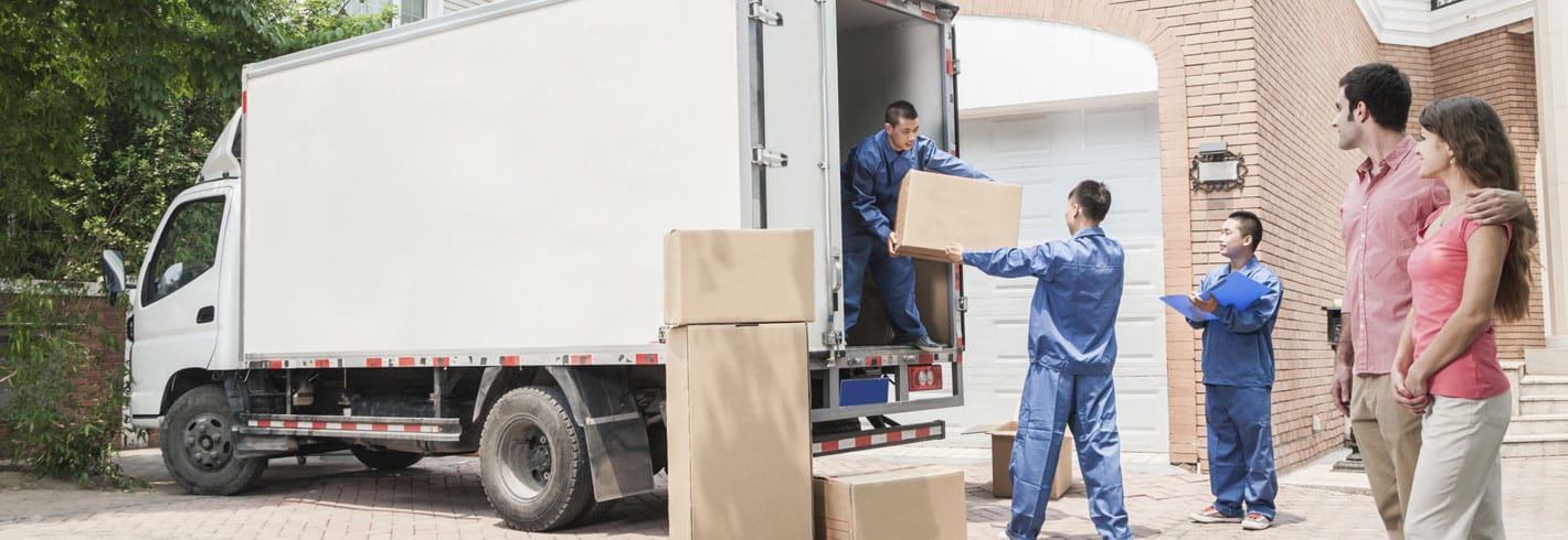 Calgary movers helping family with their move